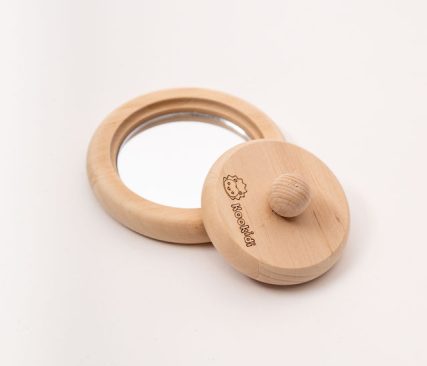 leseno skrito ogledalo